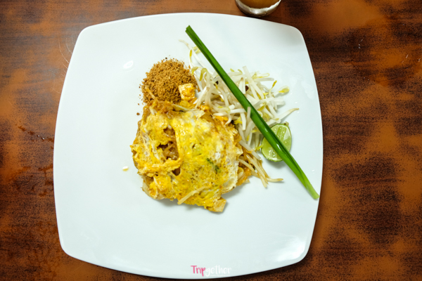 ไปกินมาแล้ว 10 ร้านอร่อยราคาไม่แรง ที่ภูเก็ต