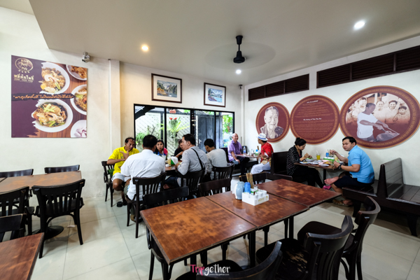 ไปกินมาแล้ว 10 ร้านอร่อยราคาไม่แรง ที่ภูเก็ต