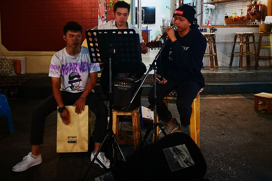 lampangwalkingstreet-1