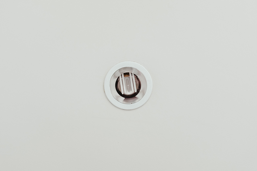 photo-1522146777572-19a03cf5af87